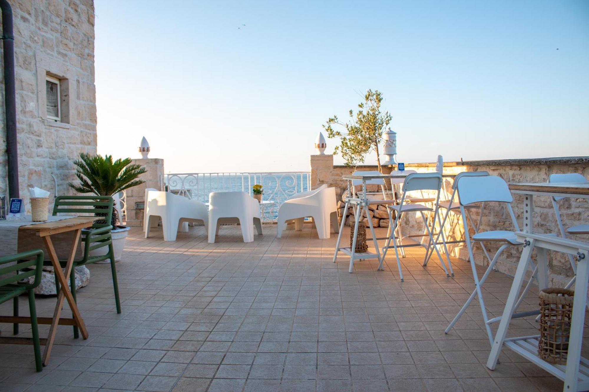 S. Martin Hotel Giovinazzo Buitenkant foto