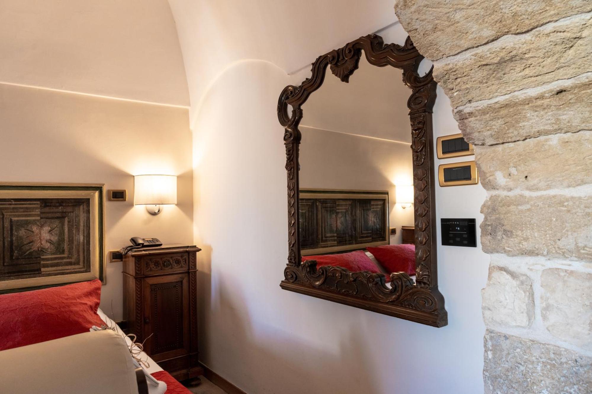 S. Martin Hotel Giovinazzo Buitenkant foto
