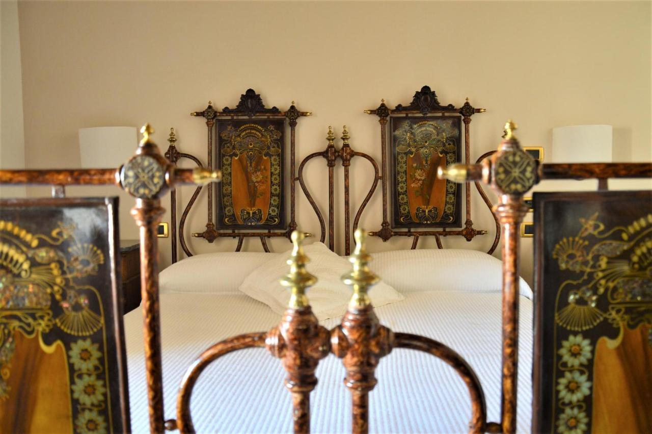 S. Martin Hotel Giovinazzo Buitenkant foto